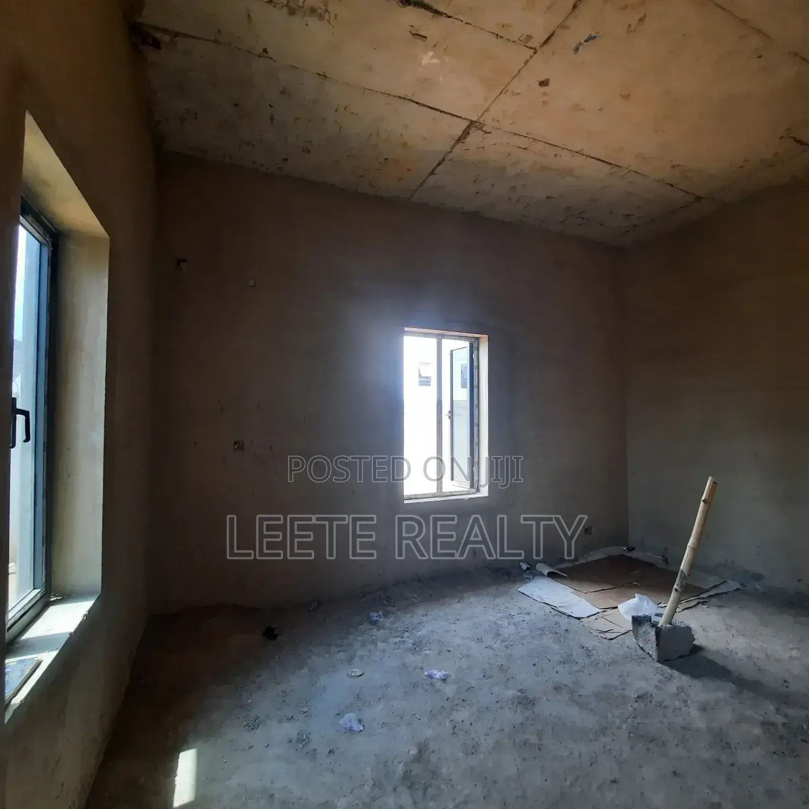 4bdrm Duplex in Galadimawa for sale