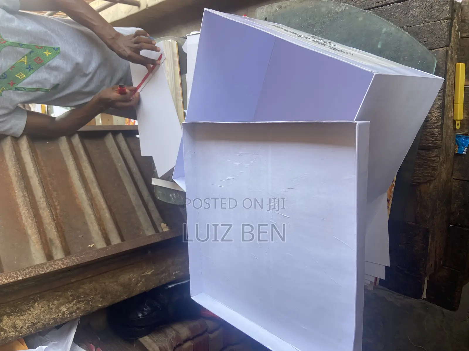Very Neat Customize Carton and Boxes of Any Size