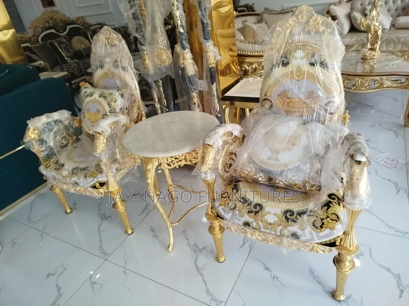 Executive Me and You Chair and Table