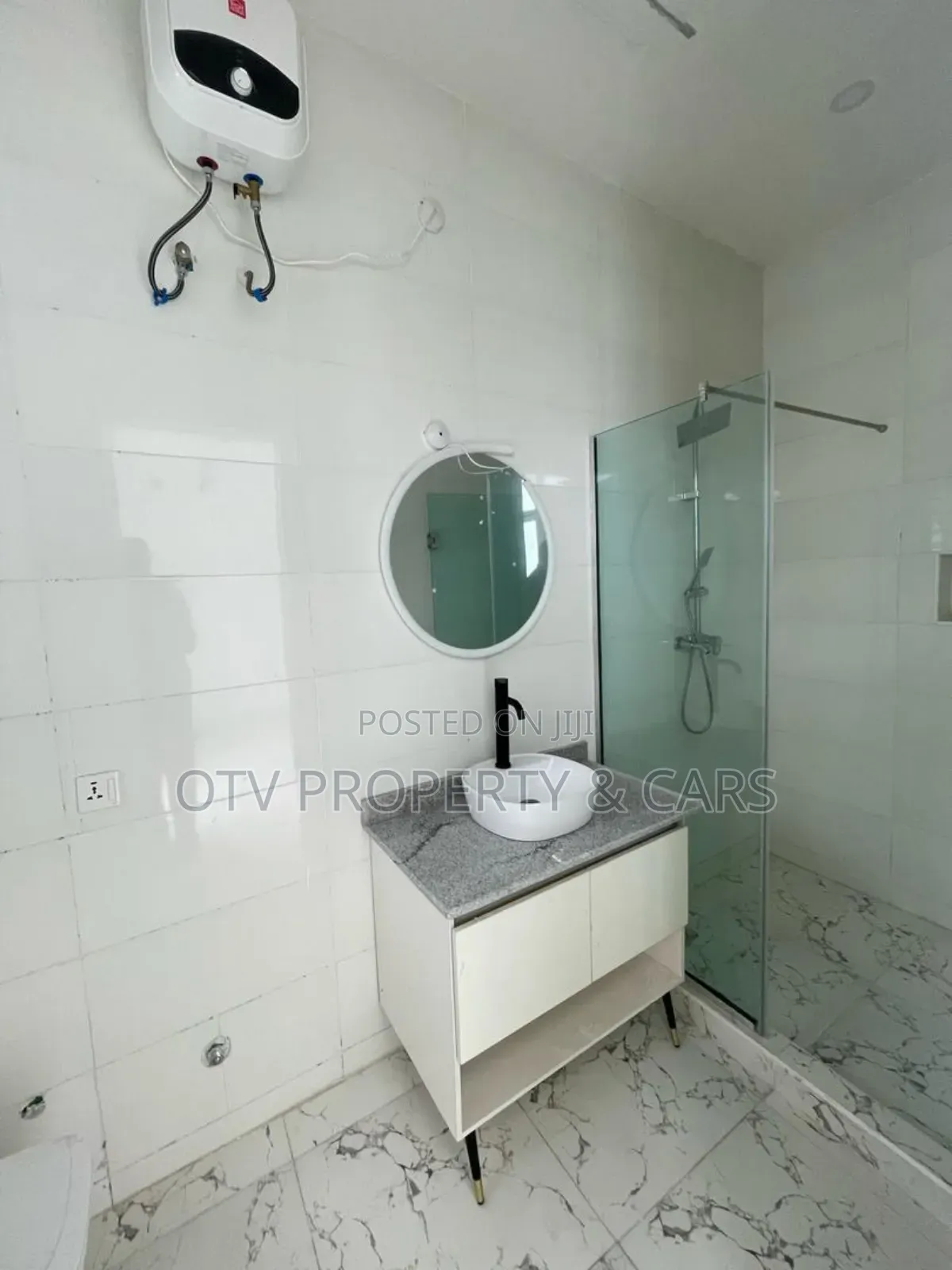 Furnished 2bdrm Townhouse/Terrace in Lekki for sale