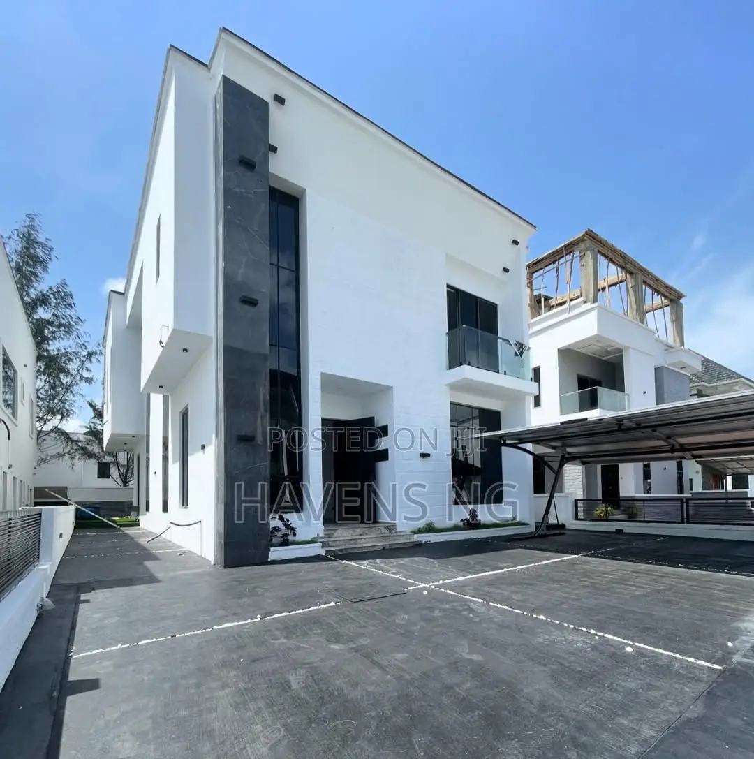 5bdrm Duplex in Lekki Phase 1 for sale