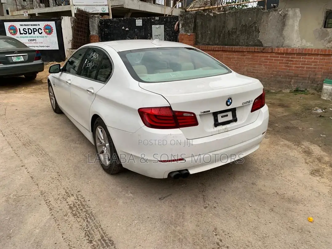 BMW 328i 2013 White