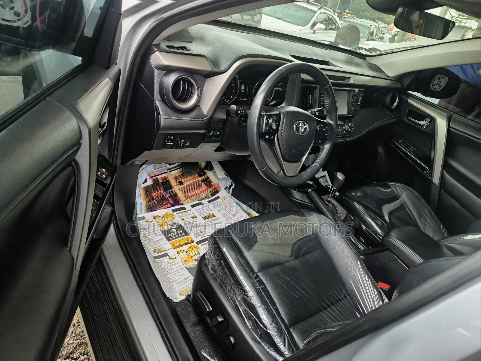 Toyota RAV4 Limited AWD (2.5L 4cyl 6A) 2017 Silver