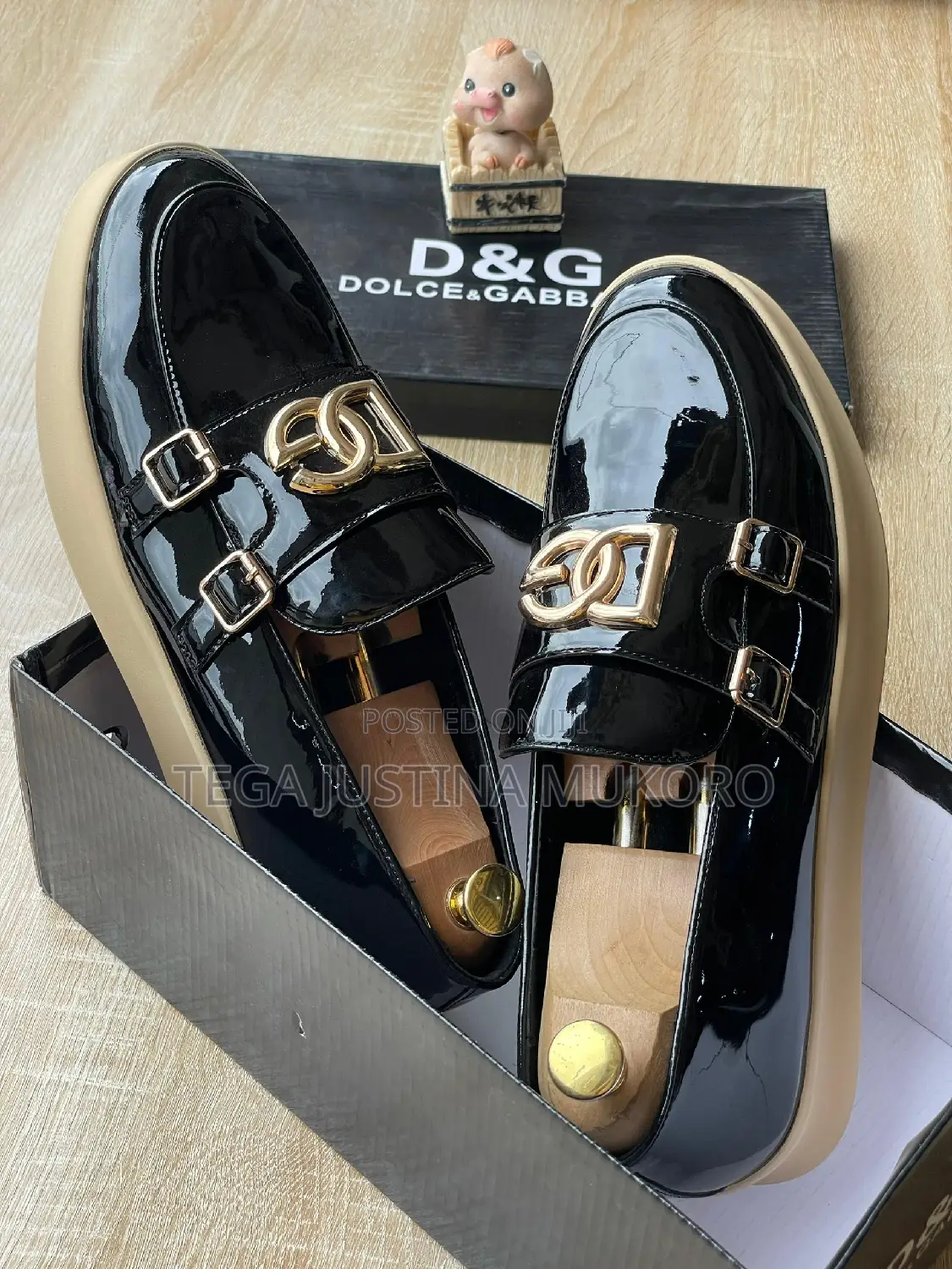 Glossy Leather Men's Footwear