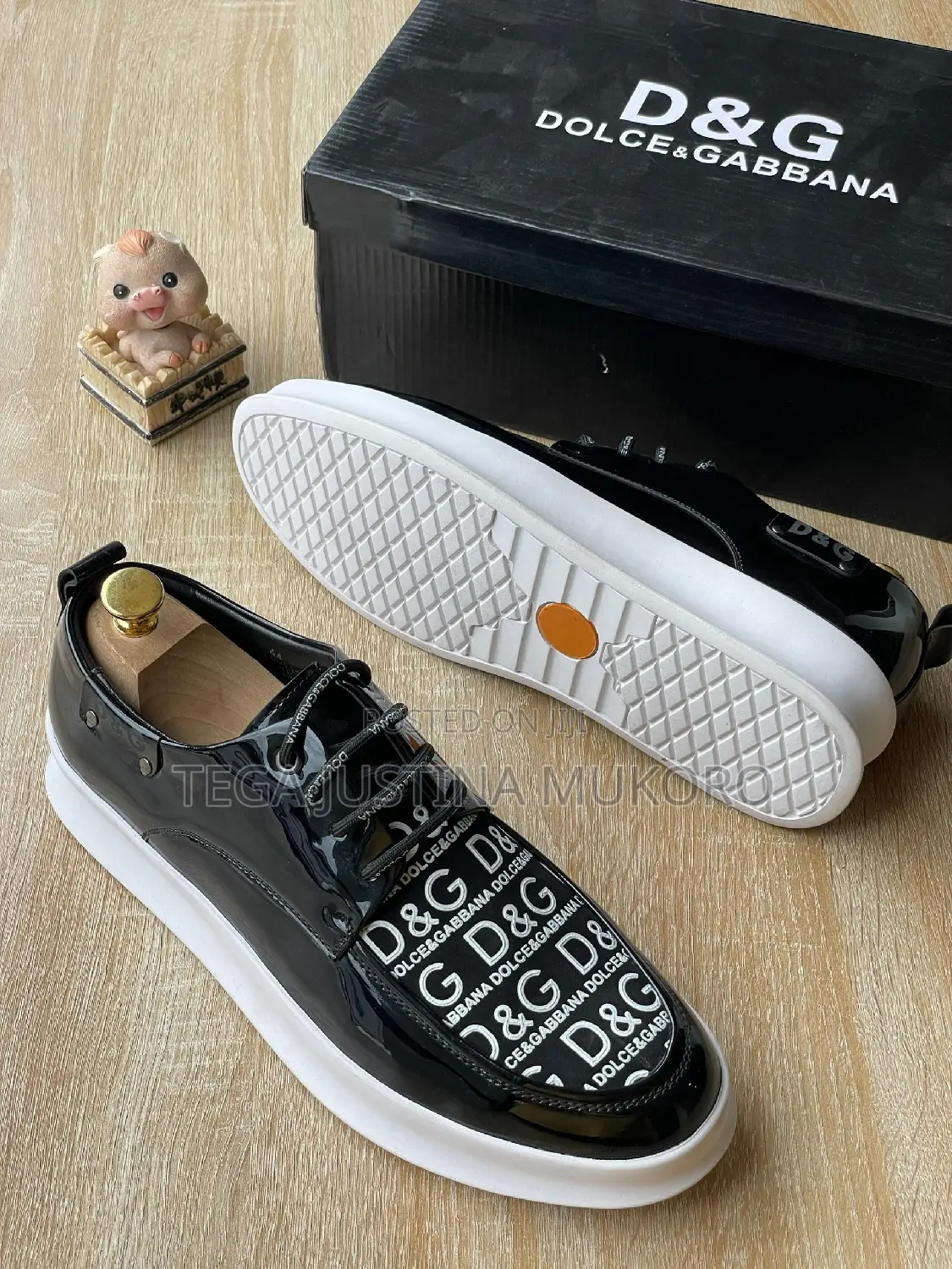 Glossy Leather Men's Footwear