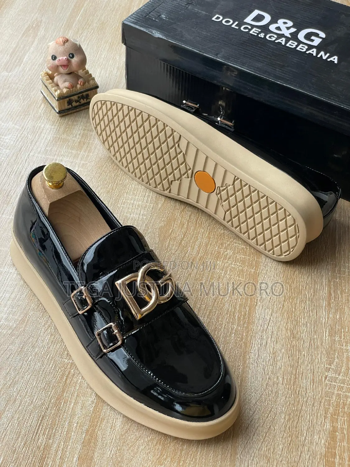Glossy Leather Men's Footwear