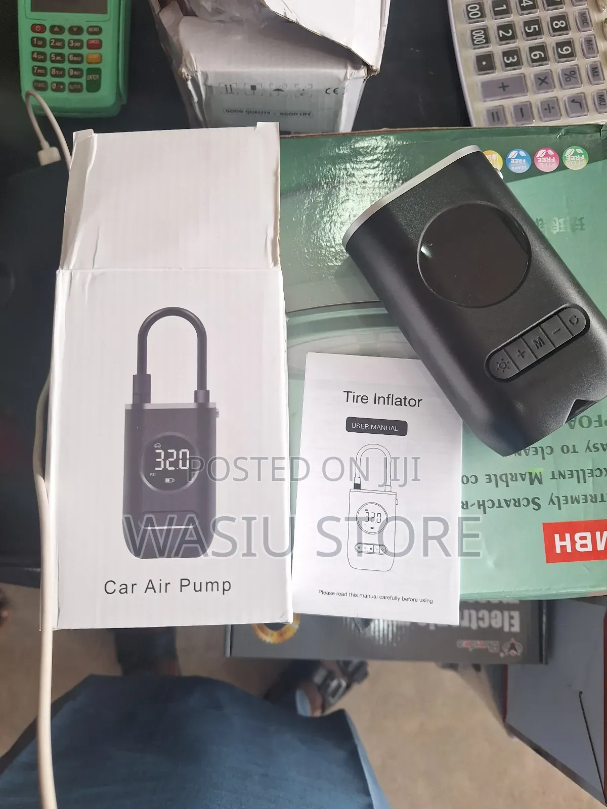 Portable Rechargeable Universal Air Pump Tyre Inflator