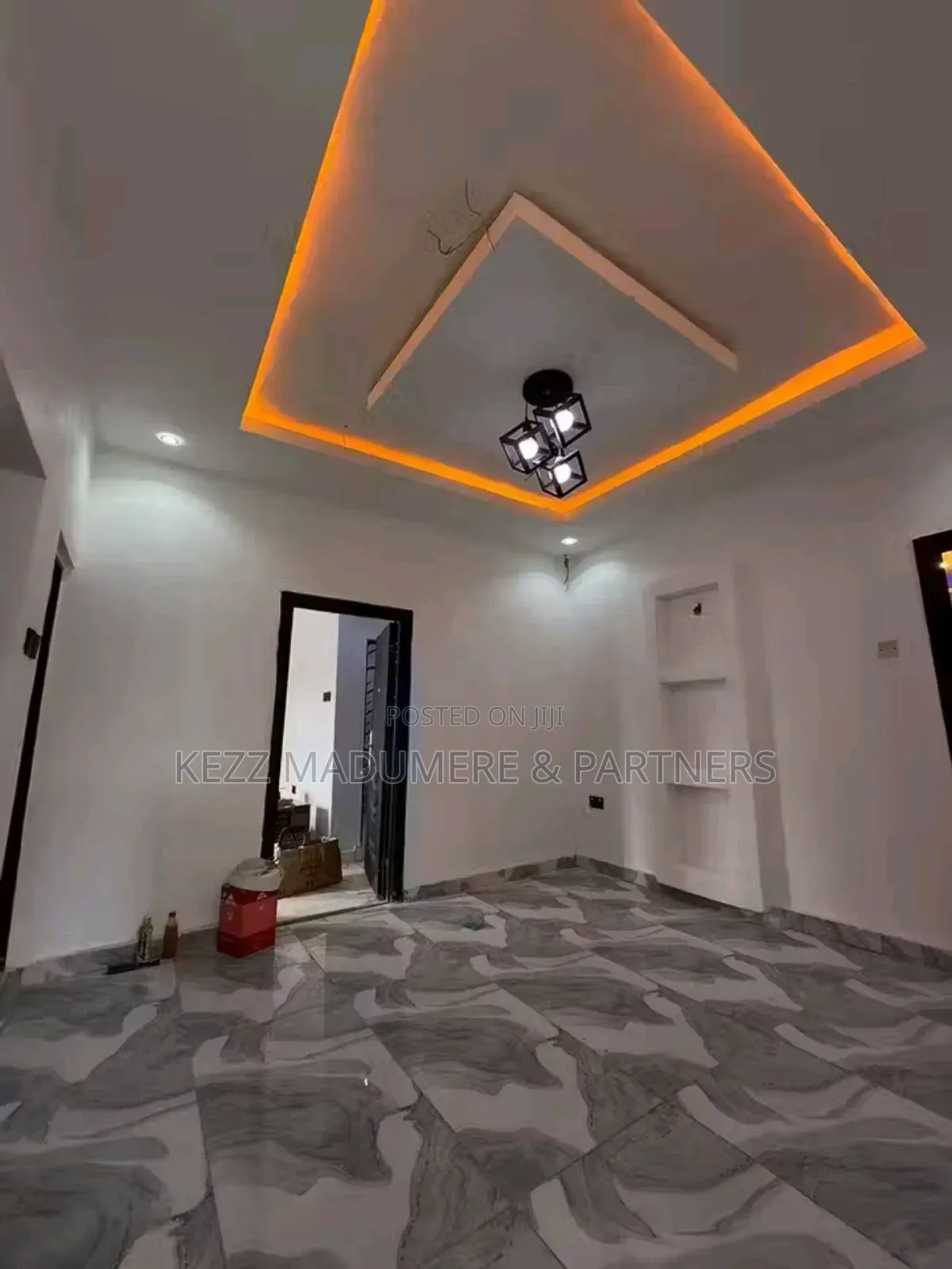 6bdrm Duplex in Eliozu Port Harcourt for sale