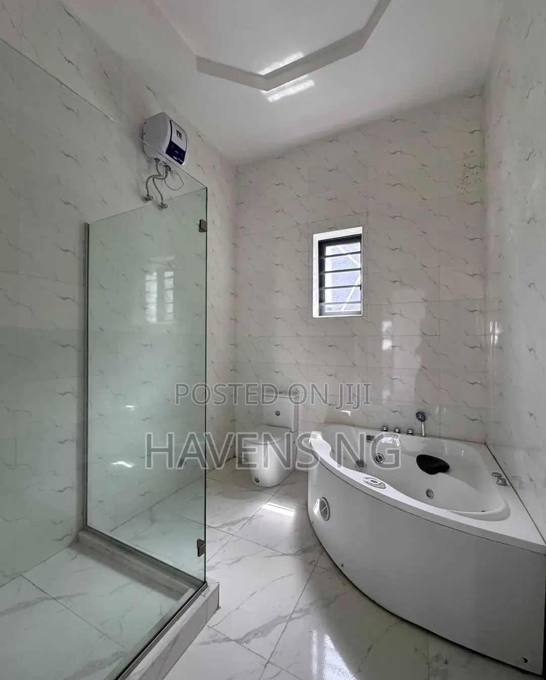 5bdrm Duplex in Ado / Ajah for sale