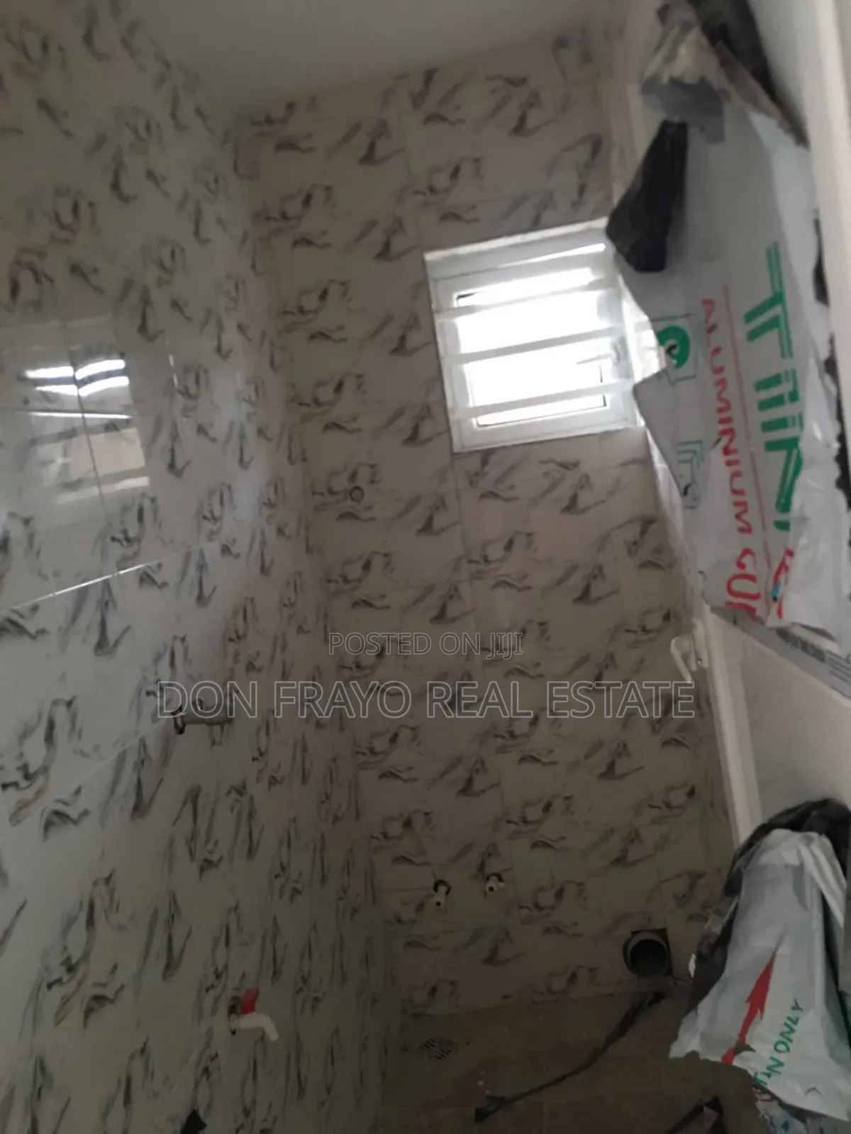 1bdrm Apartment in Ajetunmobi Estate, Agbowo for rent