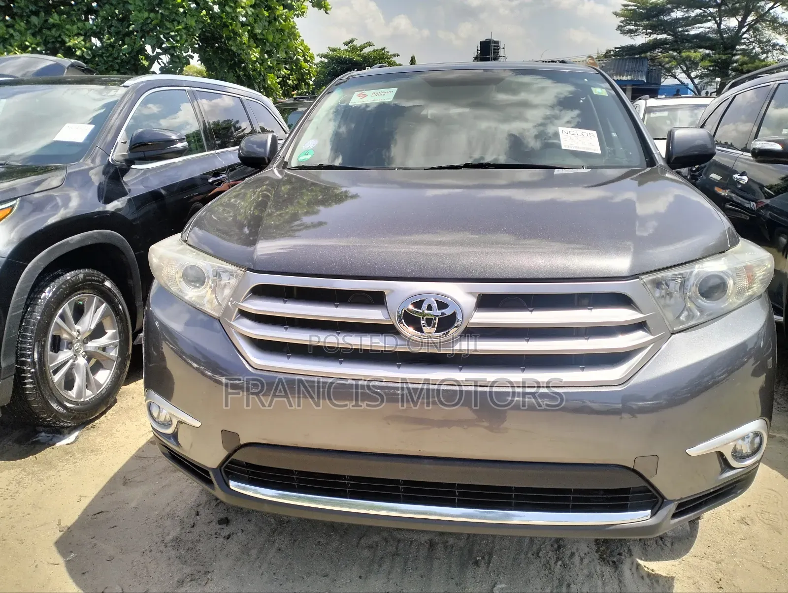 Toyota Highlander 3.5L 4WD 2013 Gray