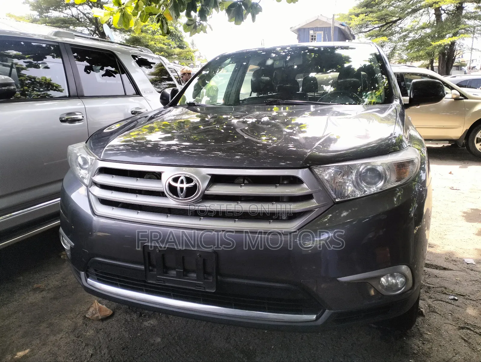Toyota Highlander 3.5L 4WD 2013 Gray