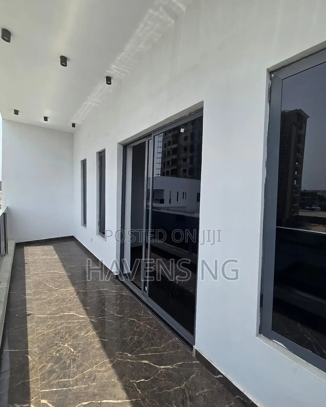 5bdrm Duplex in Ikate for sale