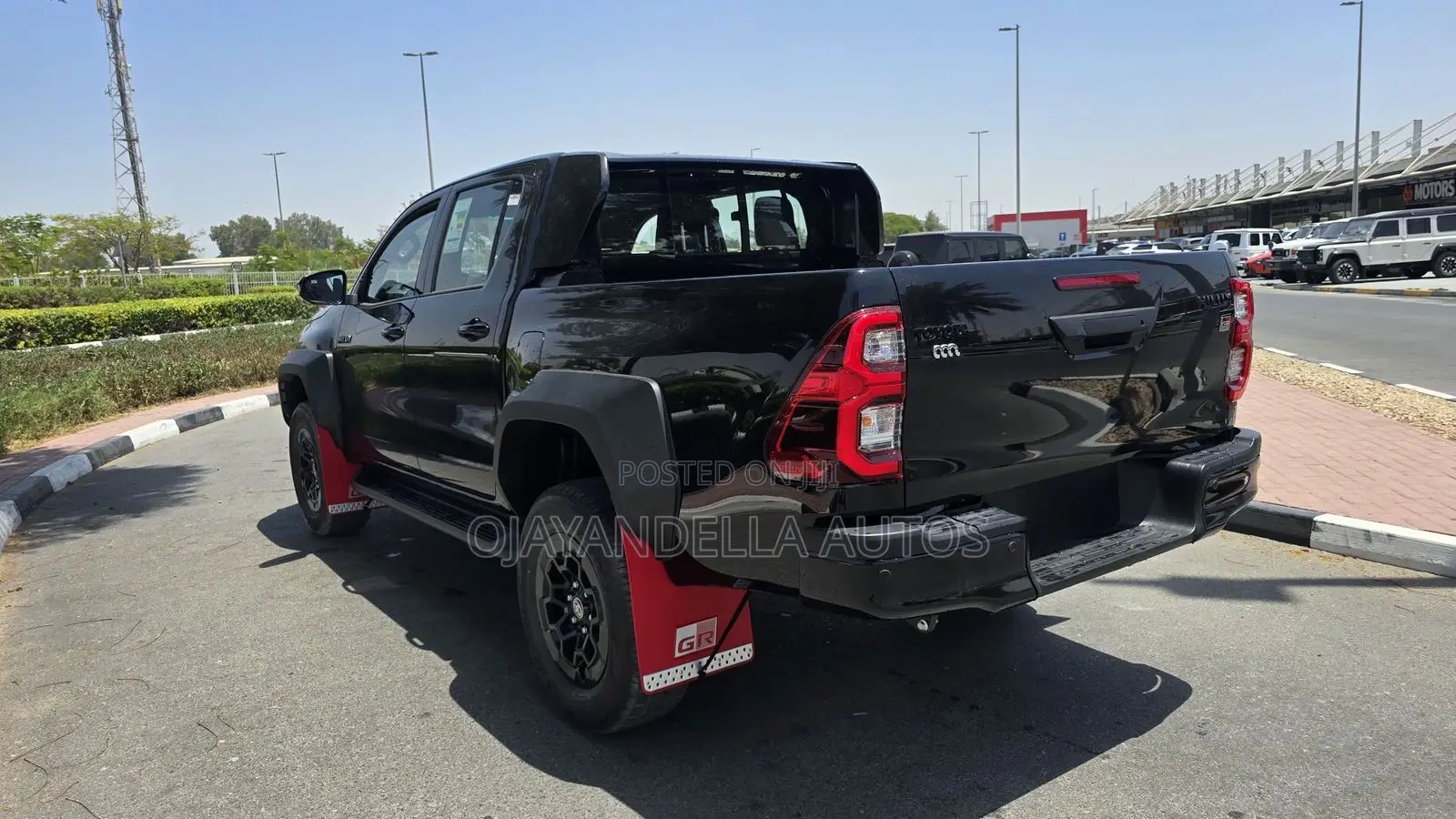 New Toyota Hilux 2025 Black