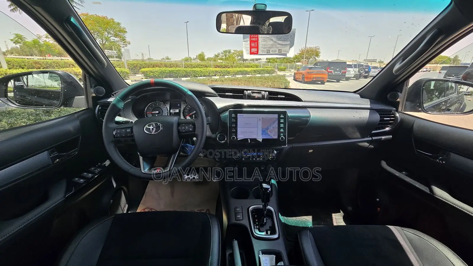 New Toyota Hilux 2025 Black