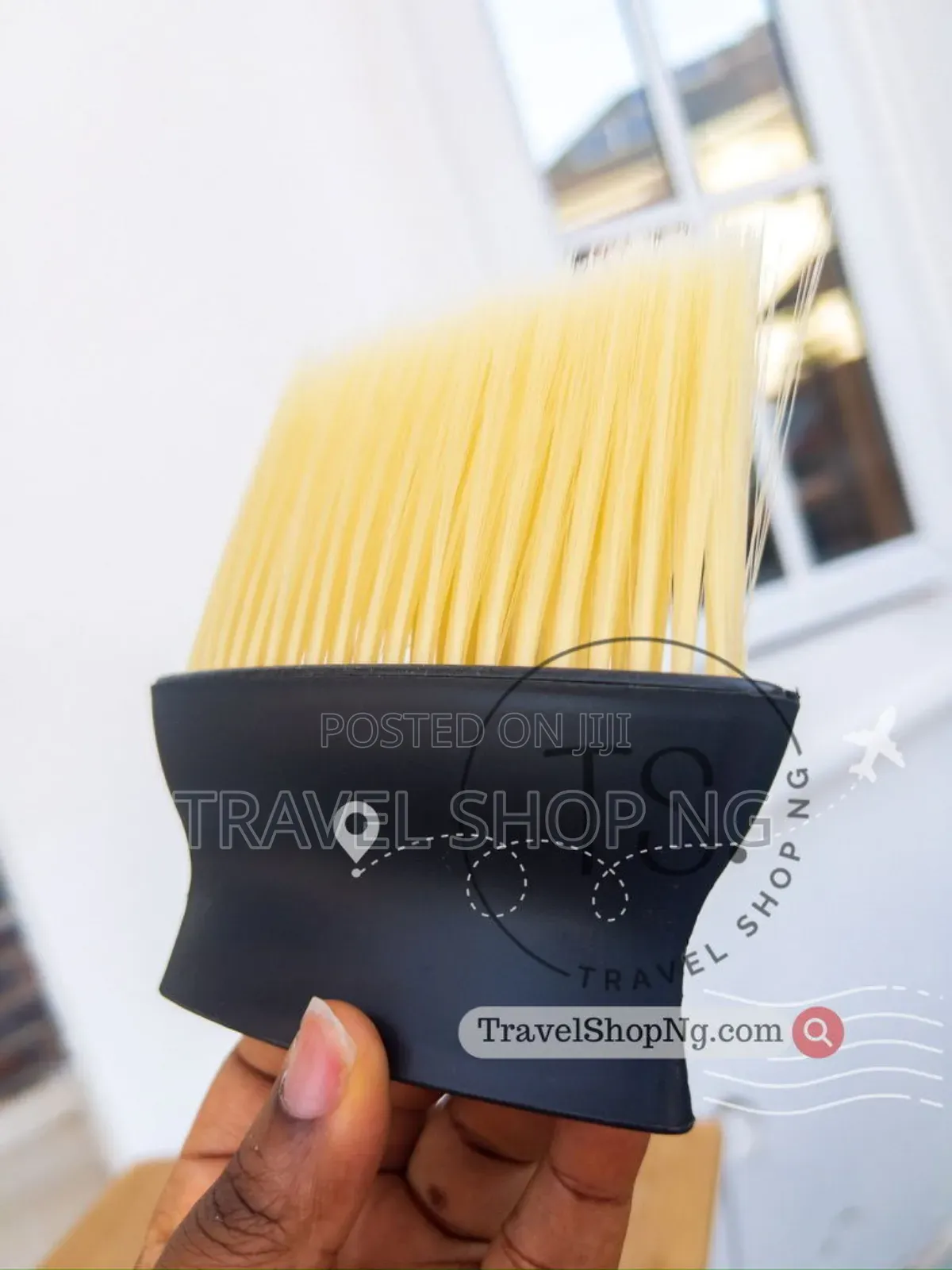 Reach Every Nook: Soft Bristles Wooden Gap Brush