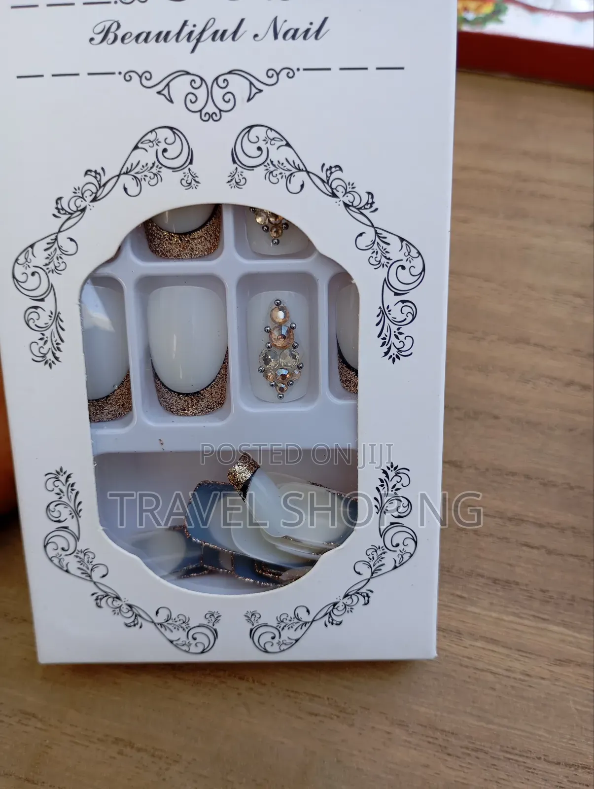 Press-on Nails With Jelly Glue | Gorgeous Designs