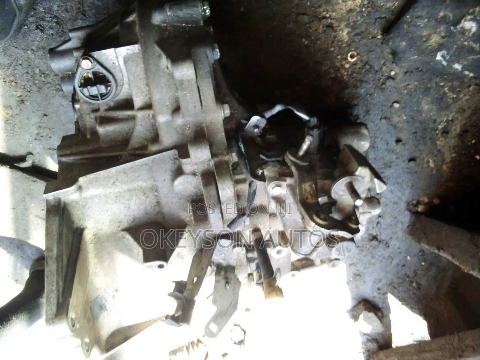 Manual Gearbox Nissan Altima, Primera, X-trail Almera 2wd