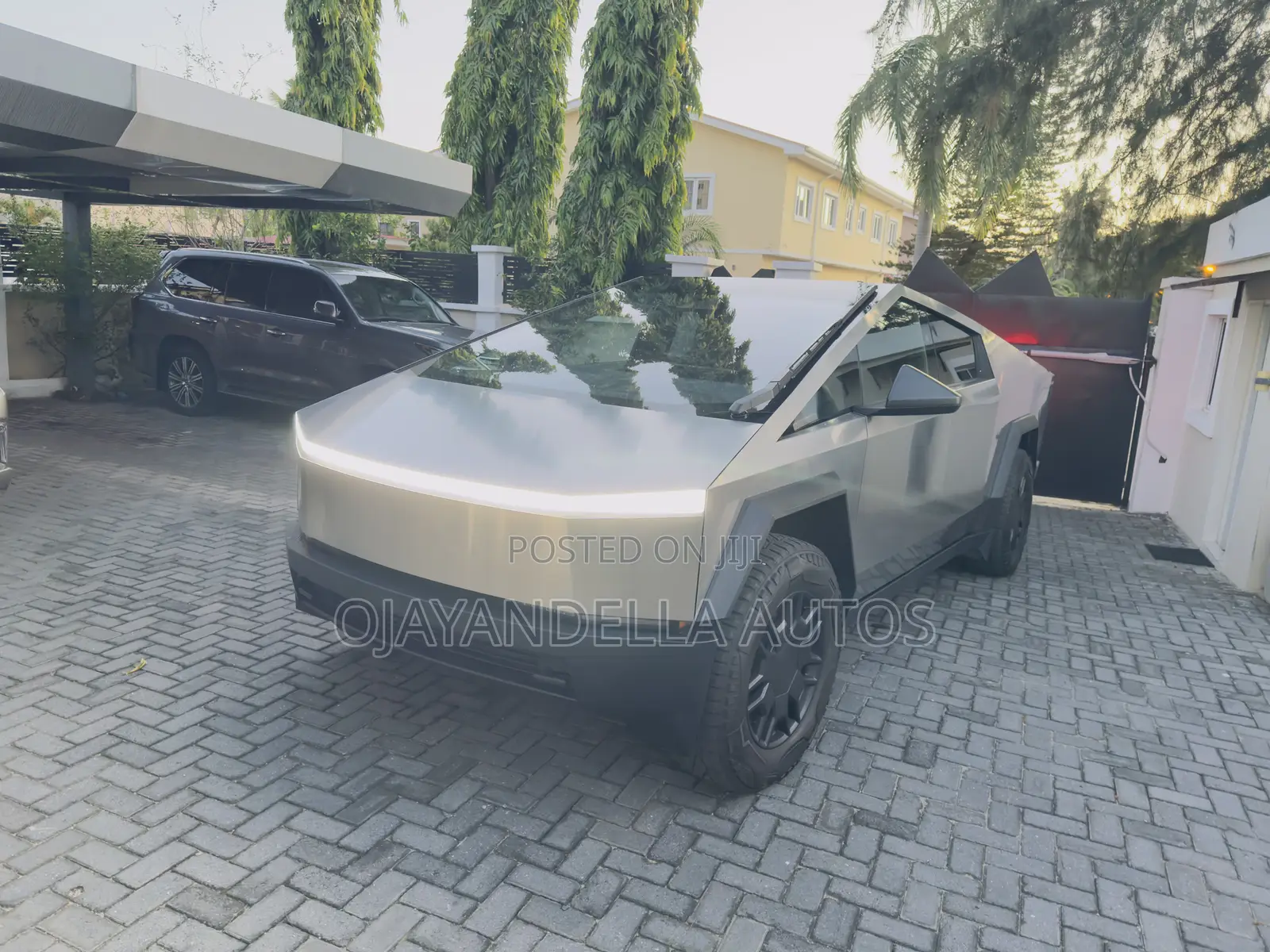 New Tesla Cybertruck 2024 Silver