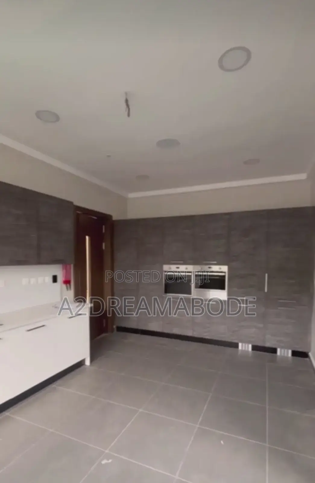 4bdrm Duplex in Banana Island, Ikoyi for rent