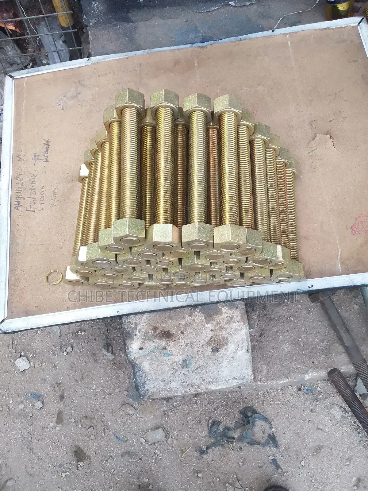 1.1/4 X 9" Stud Bolt and Nut Zinc Bichromate