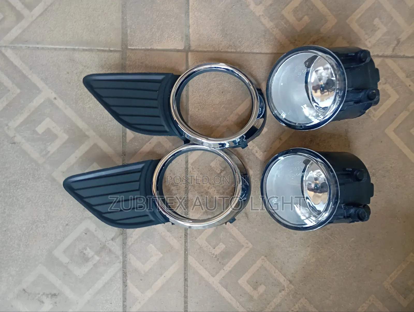 Fog Light and Chrome Sienna 2012 Mod