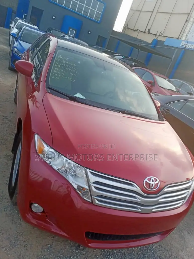 Toyota Venza V6 2010 Red