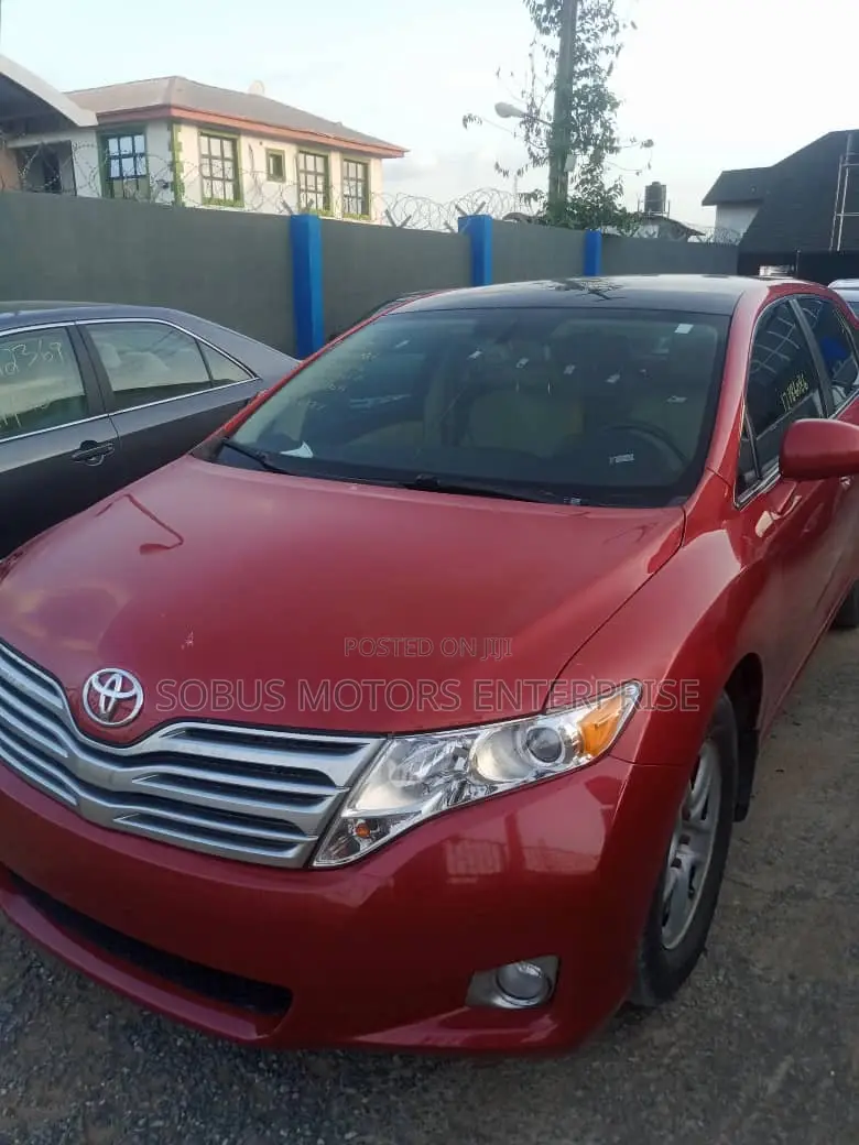 Toyota Venza V6 2010 Red