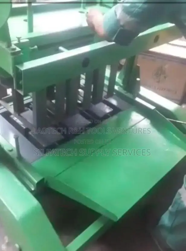 Original And Gigantice Block Moulding Machine