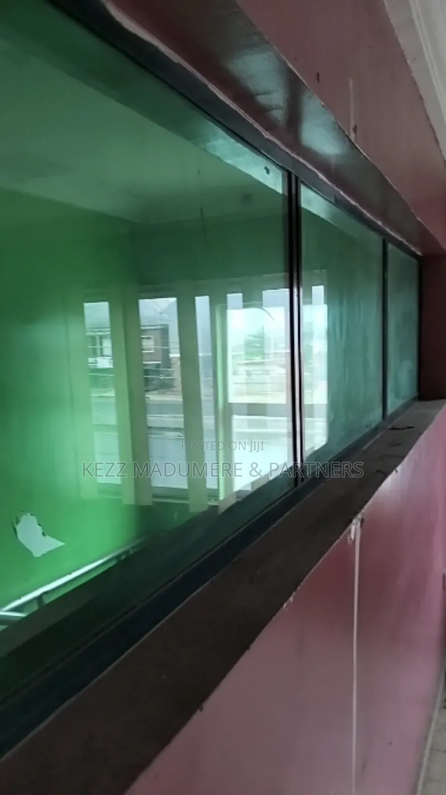 To Let: Upstairs Spacious Shop on Ikwere Rd, Ph