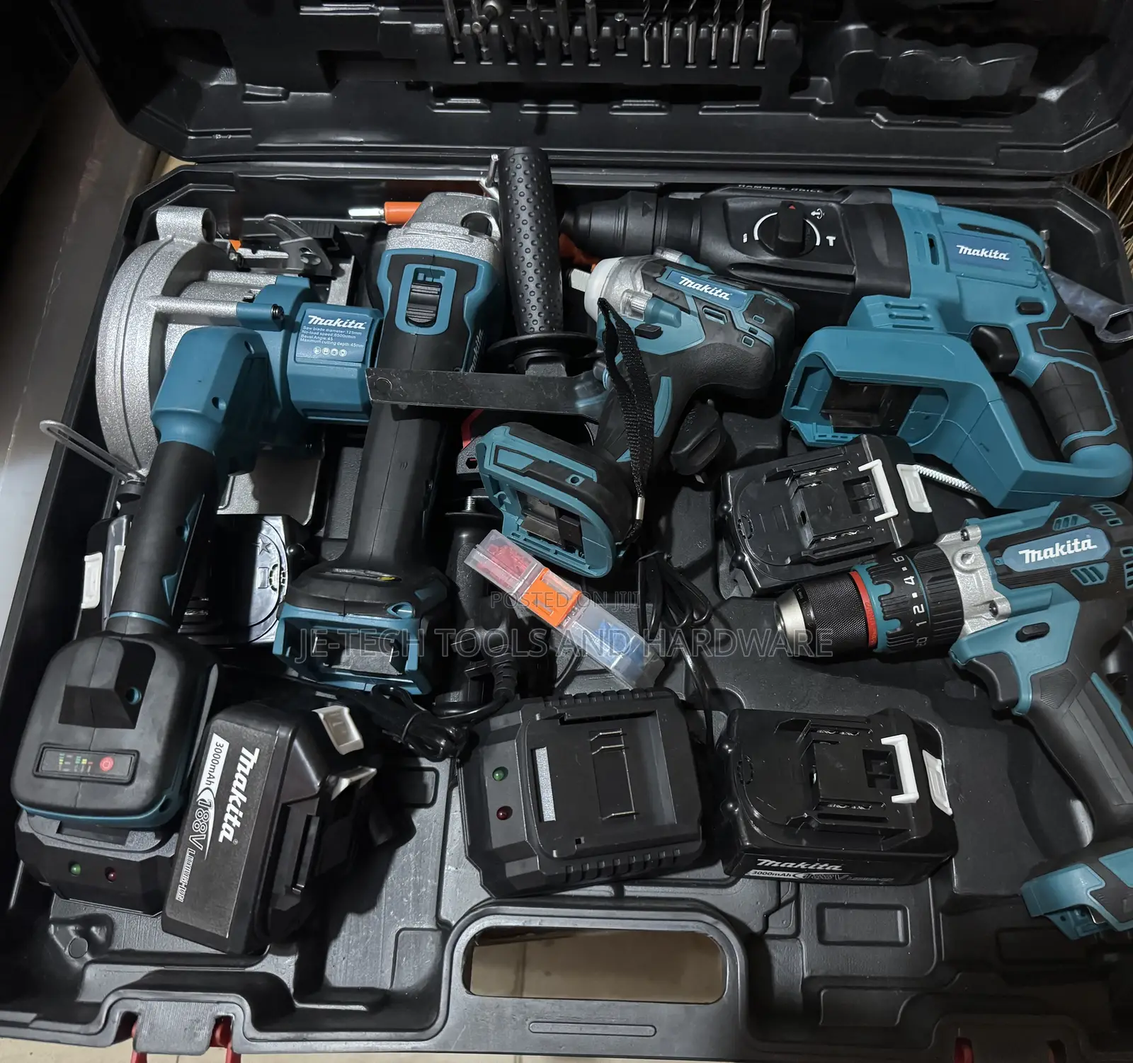 Makita 5n1 Cordless Power Tools Set