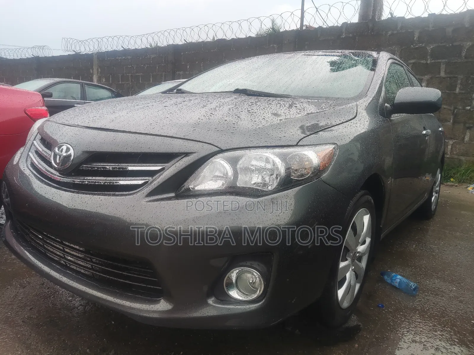 Toyota Corolla LE Special Edition 4dr Sedan (1.8L 4cyl 4A) 2013 Gray