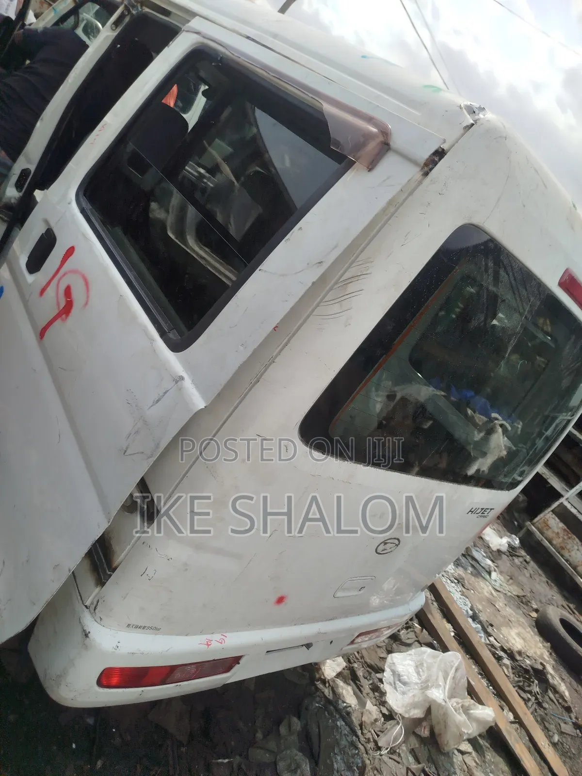 Daihatsu Hijet 2010 White