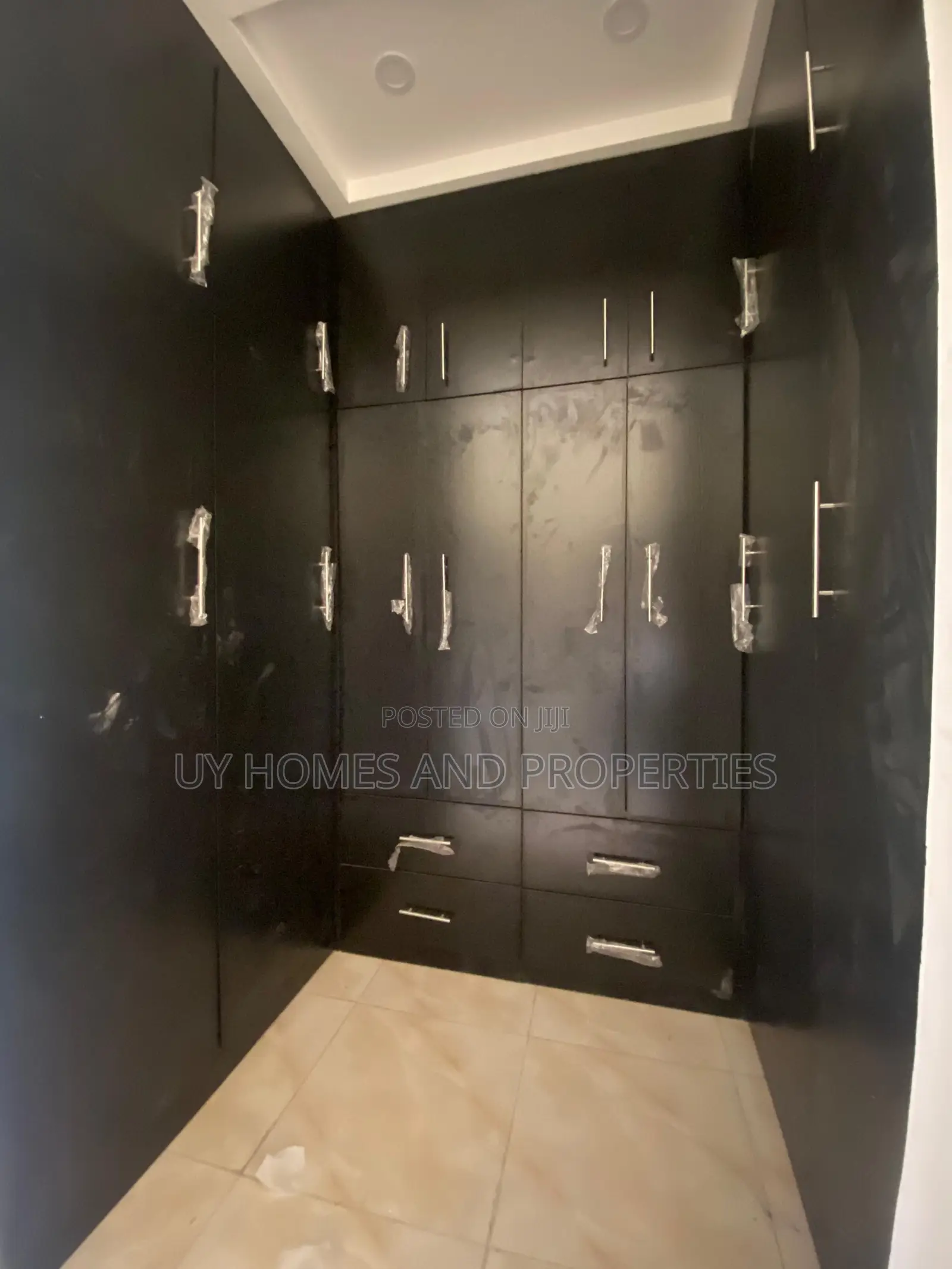 4bdrm Duplex in Reefcourts Estate, Trans Amadi for sale
