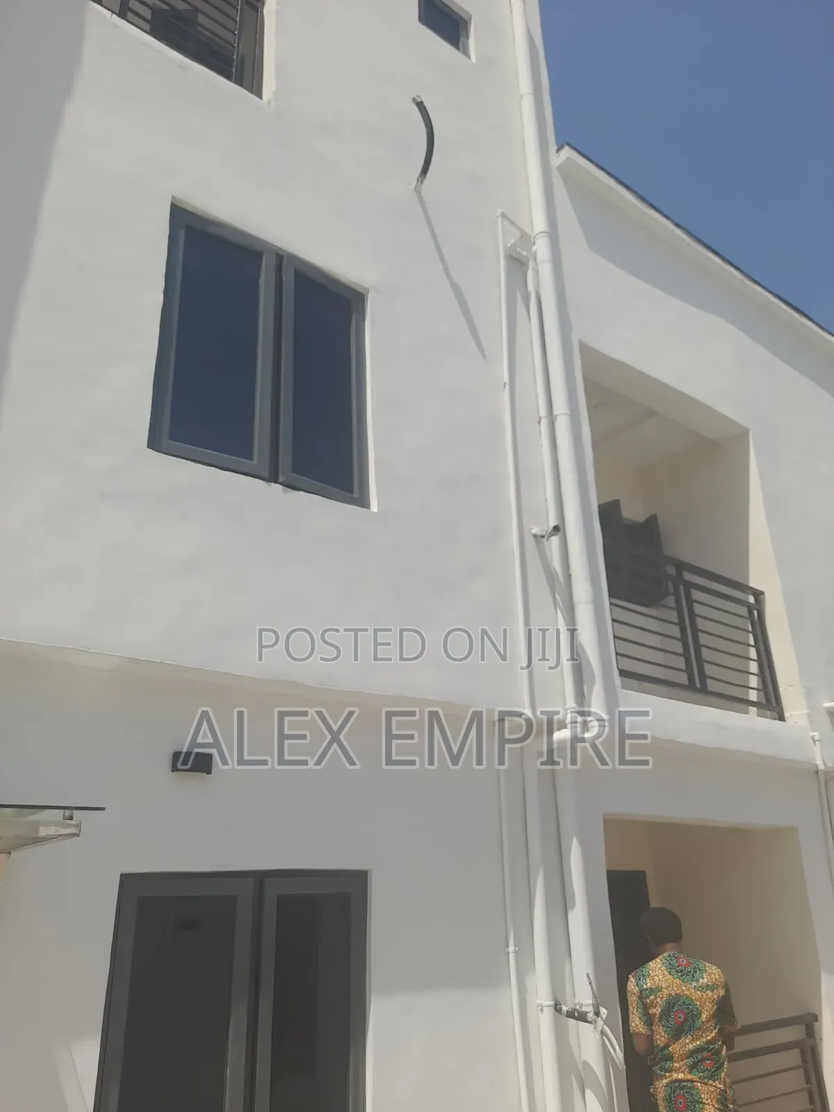3bdrm Apartment in Amuwo-Odofin for rent