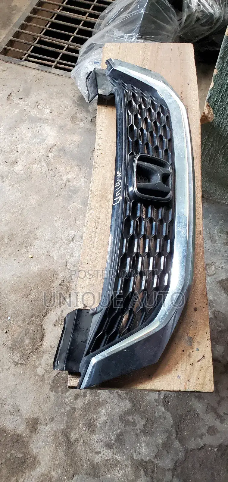 Front Grille 2014 Honda Accord Two Doors