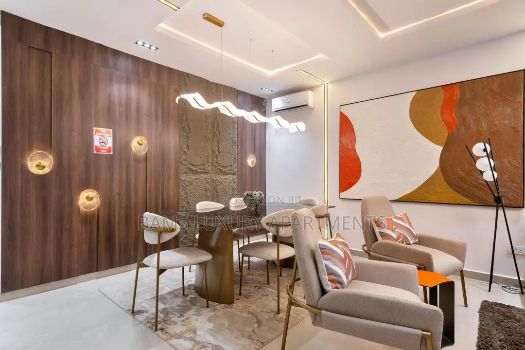 Luxurious and Unique 5/4bedroom in Lekki Phase 1