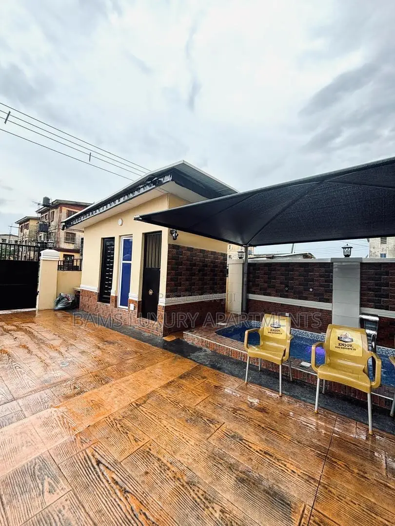 Shortlet on the Mainland 3 Beds Ipaja