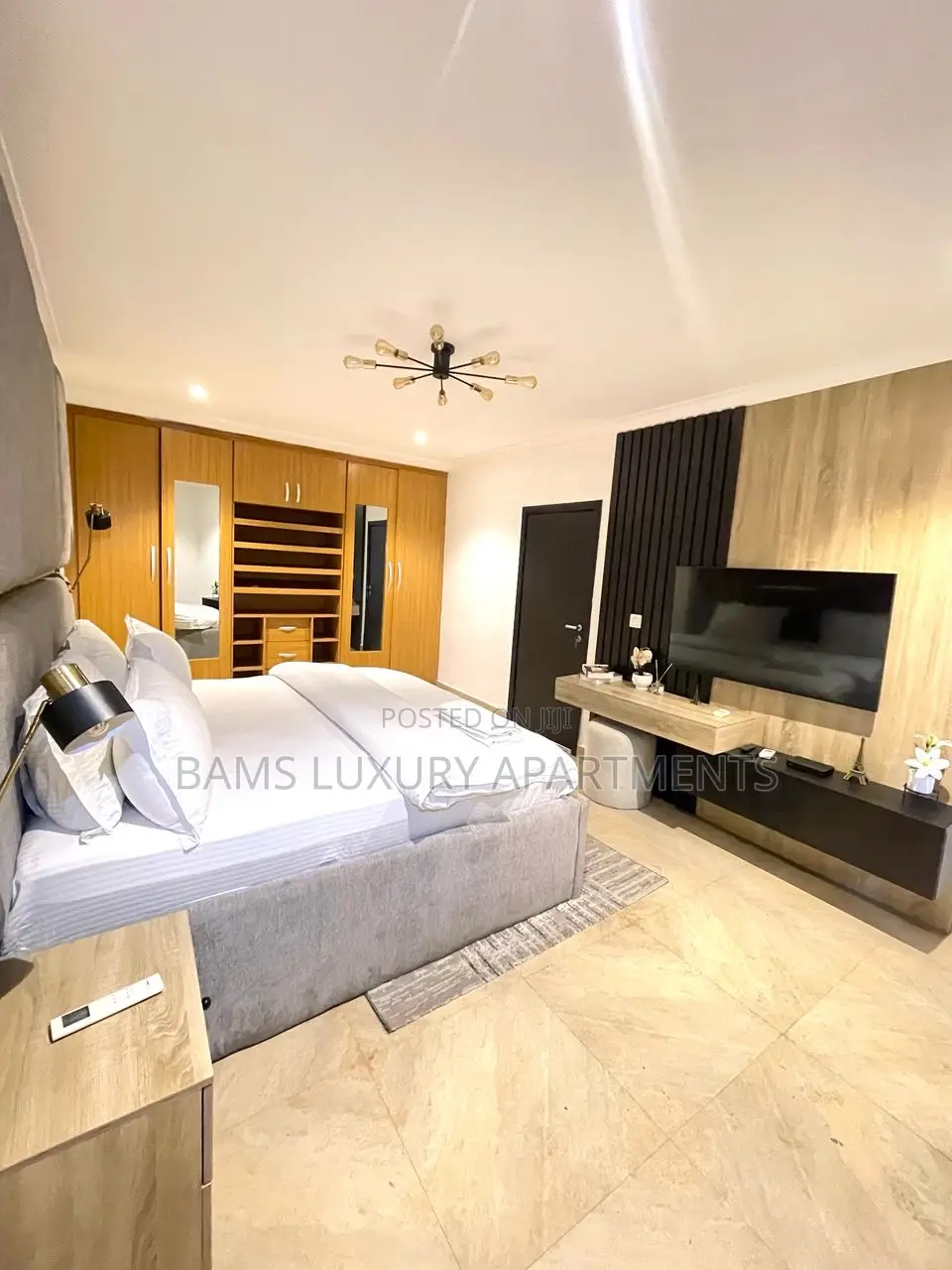 The Contemporary Two Beds Apartment