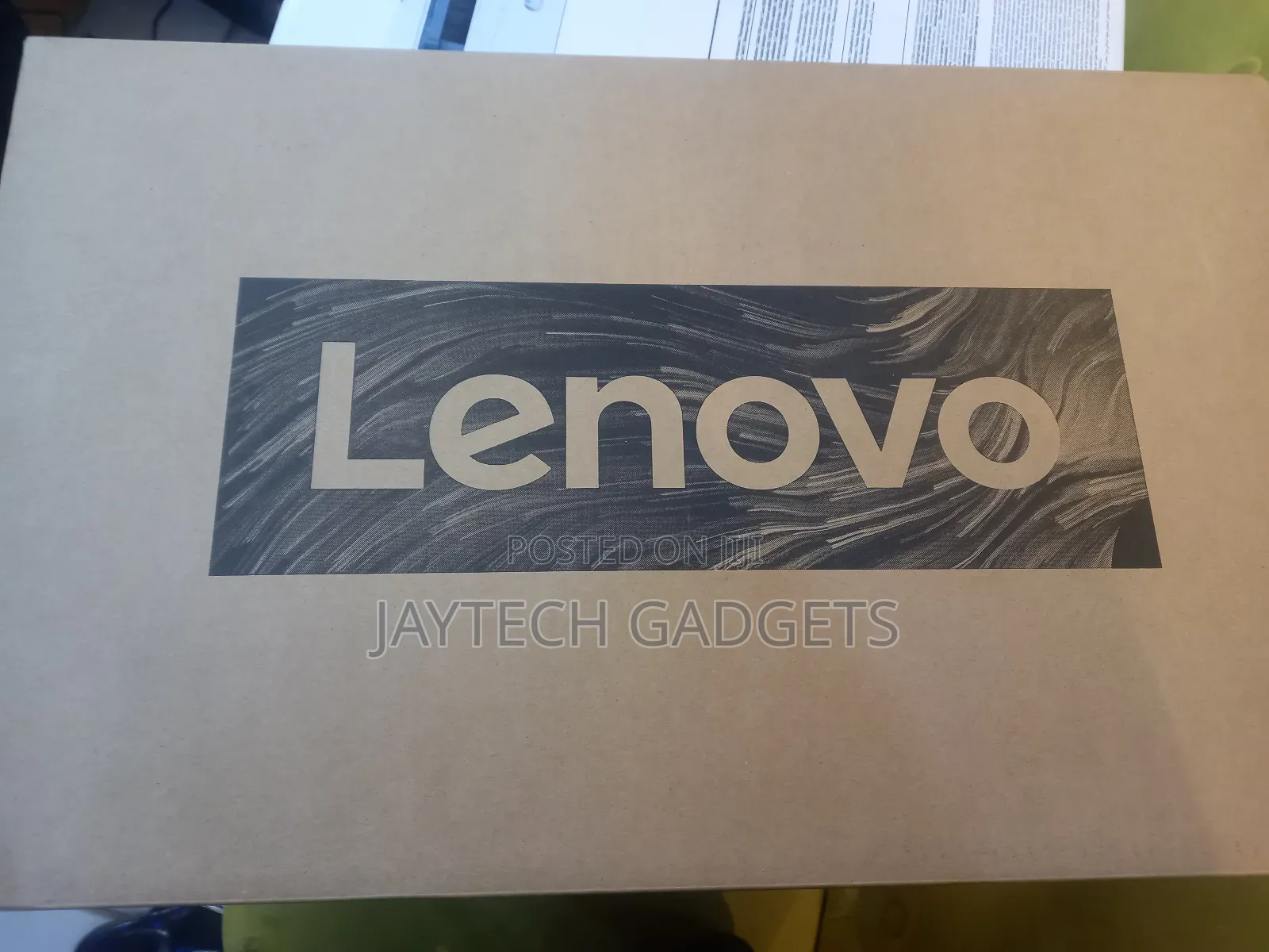 New Laptop Lenovo V15 4GB Intel Celeron SSD 256GB