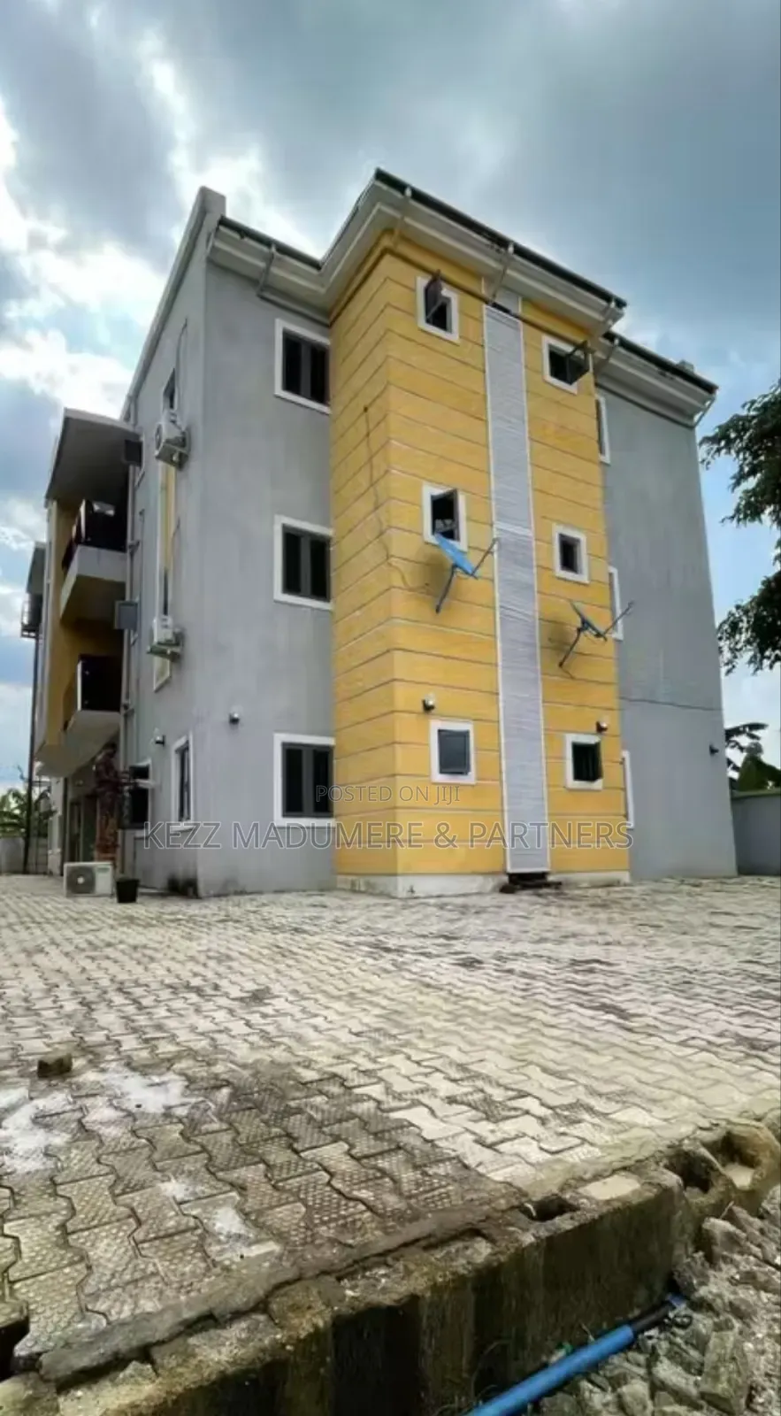 8bdrm Block of Flats in Shell Cooperative for sale