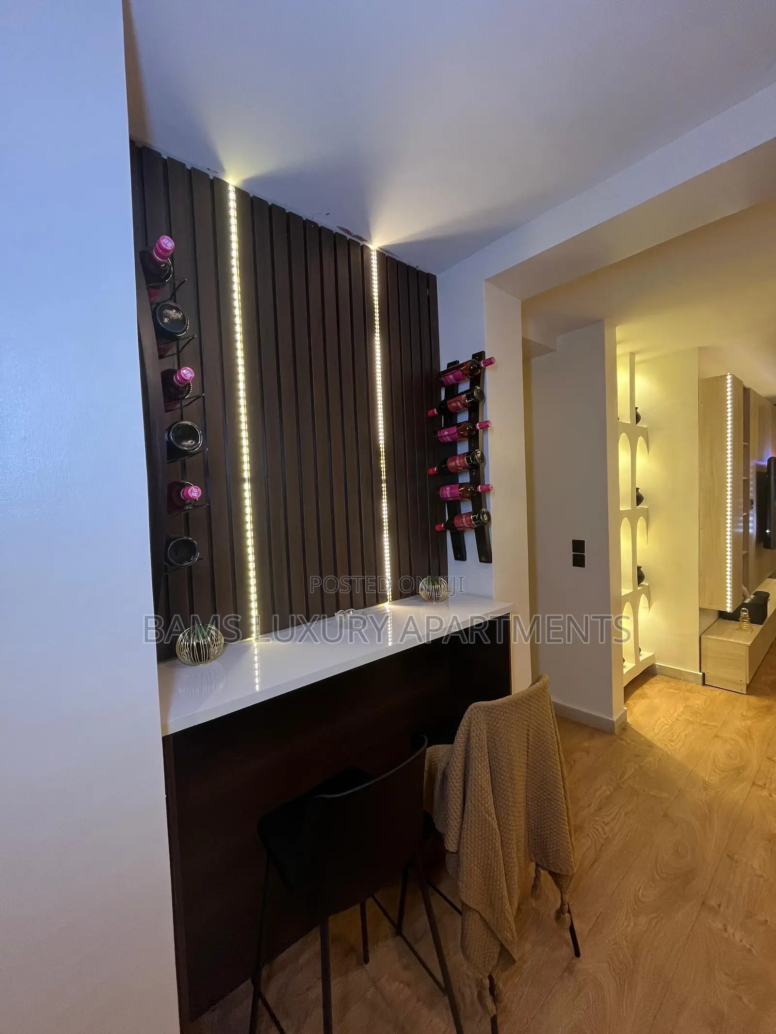 Browiey Two Beds Apartments at the Island