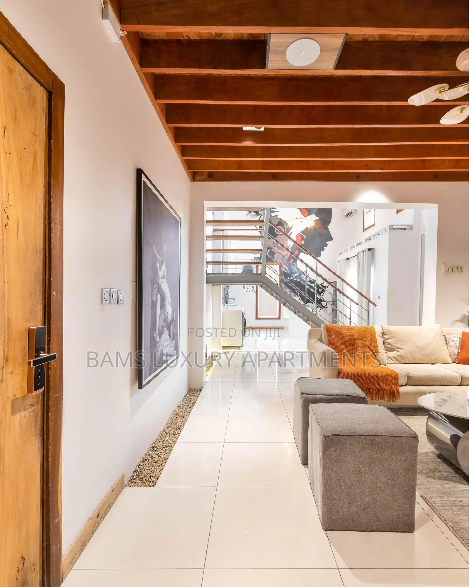Luxury 2 Bedroom Loft/Maisonette