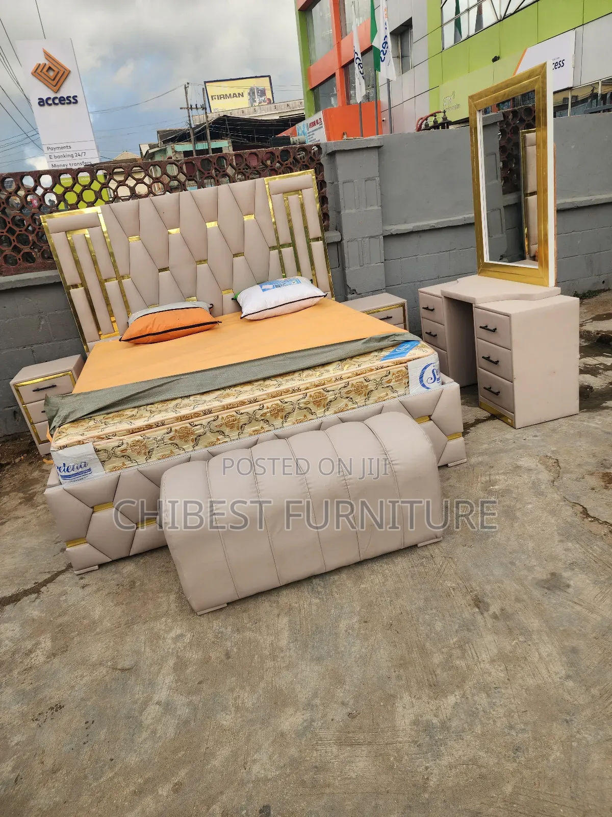 Standard Luxury 6by6 Leather Bed Stand.