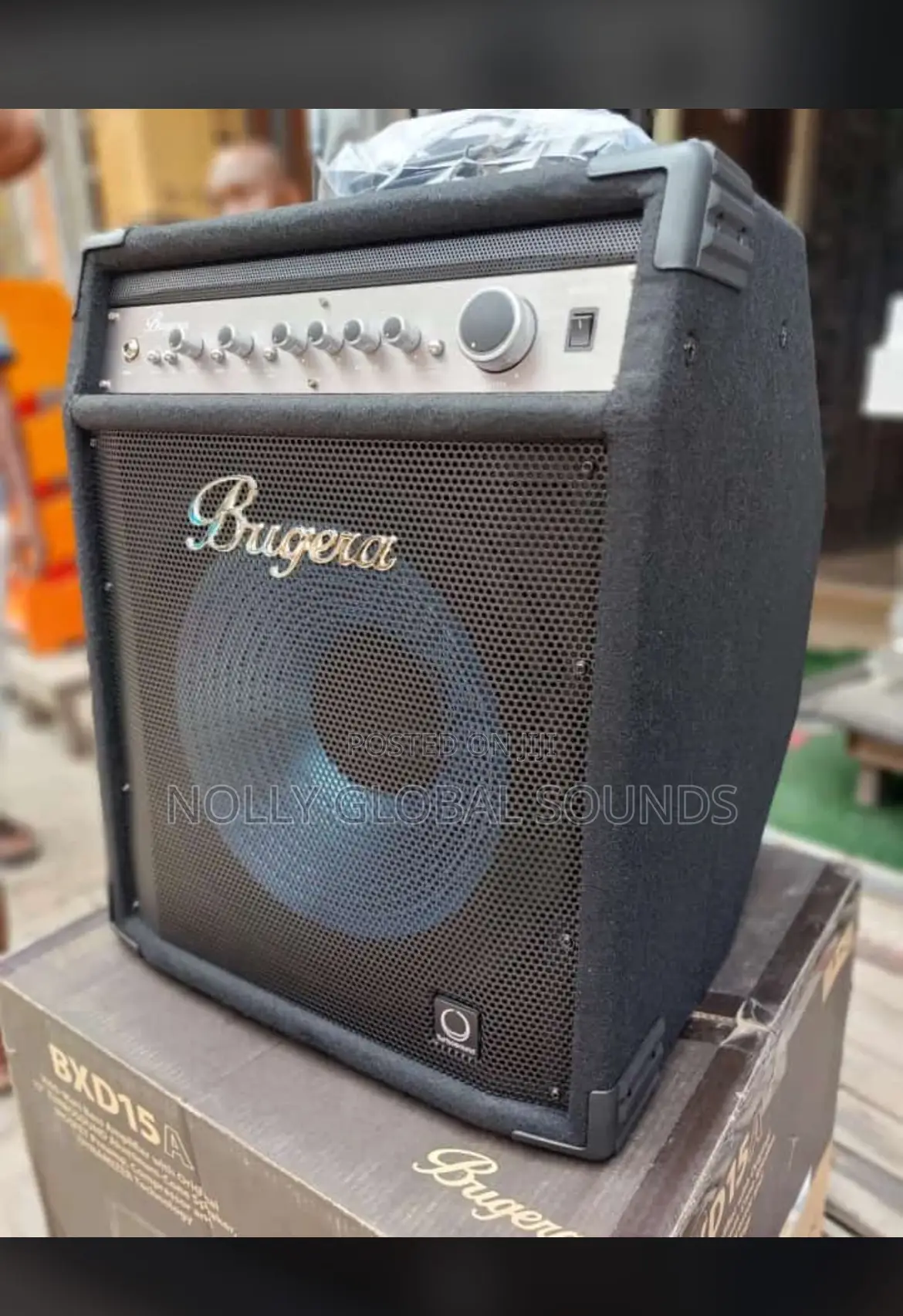 Bugera Bxd15a 1x15 Inches 1,000-Watt Bass Combo