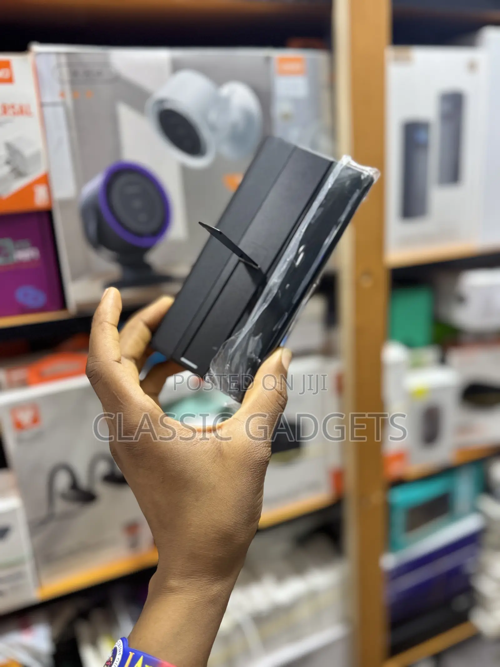 Leather Flip Cover With Stand for Huawei Mate Xt Ultimate