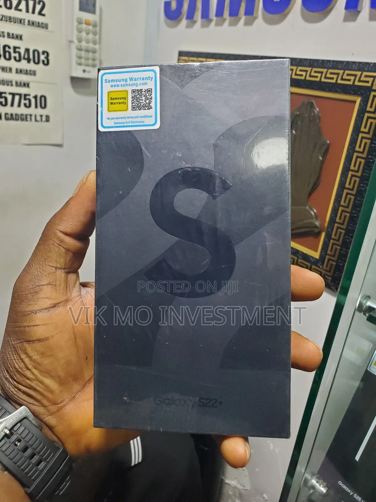New Samsung Galaxy S22+ 5G 128 GB Black