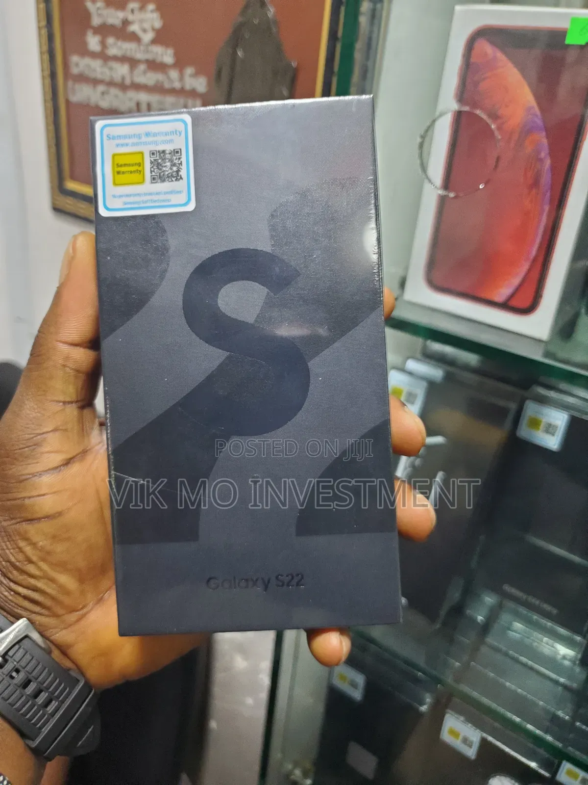 New Samsung Galaxy S22 5G 256 GB Black