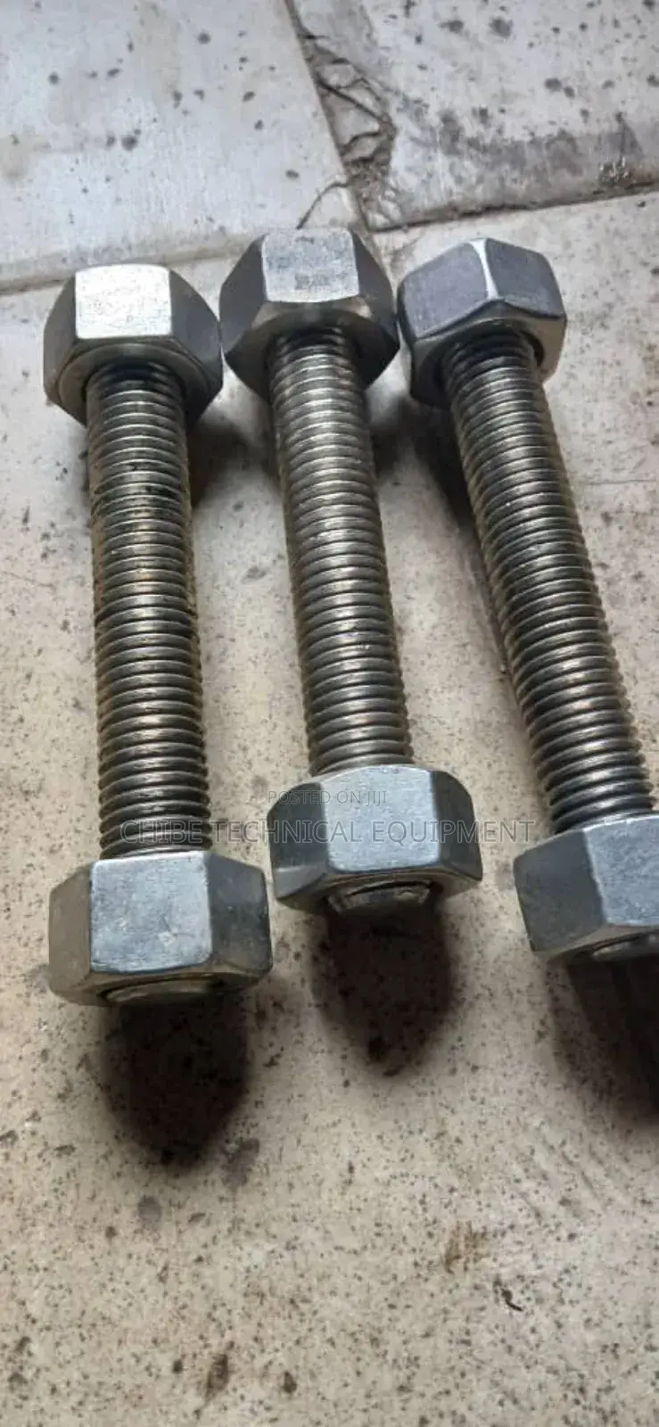 Stainless Stud Bolt and Nut