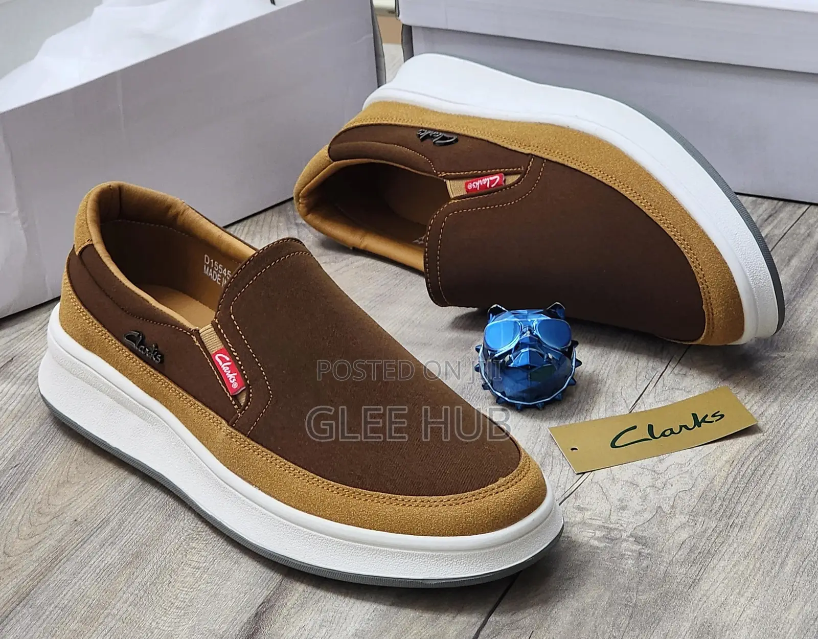 Clarks Two-Toned Loafers for Men